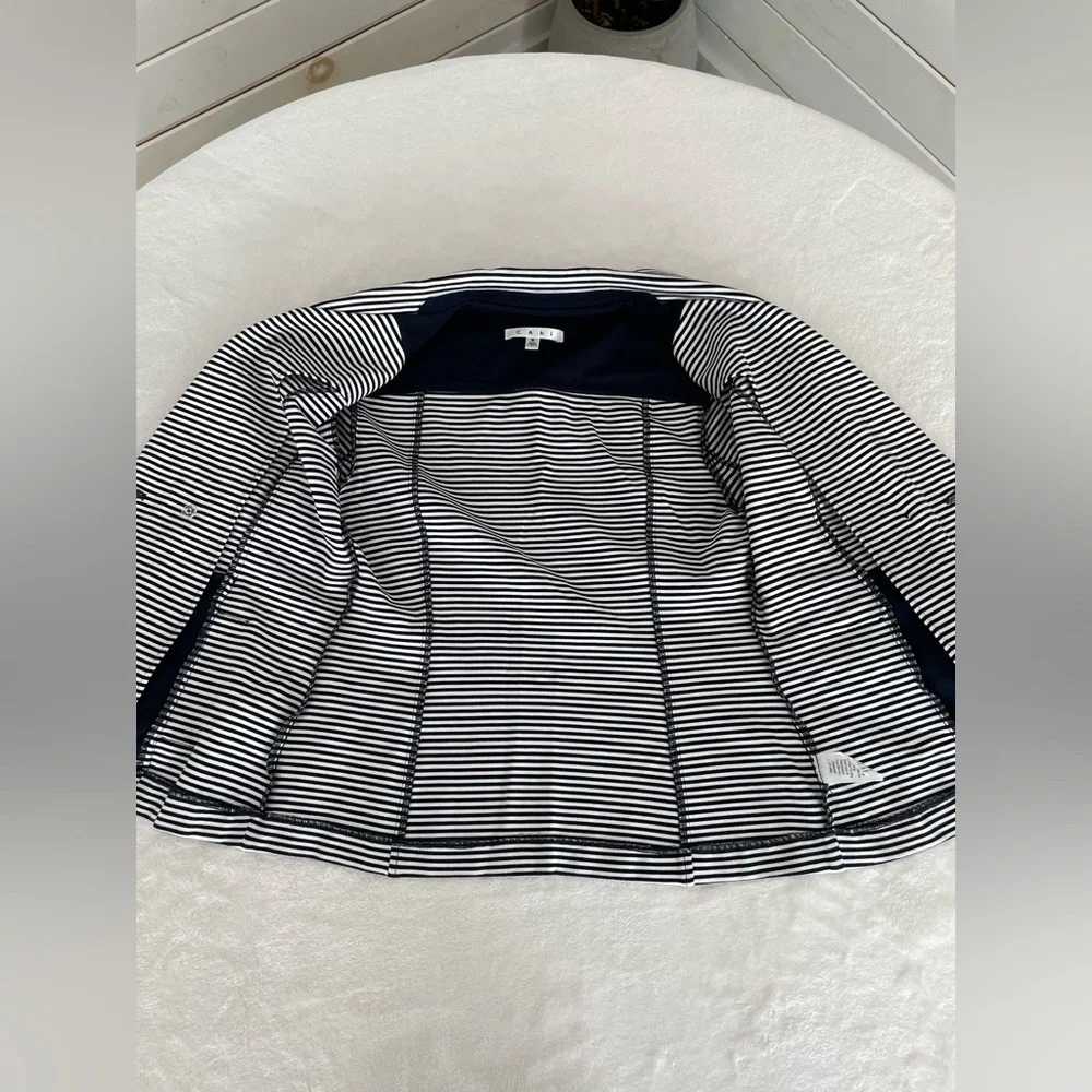 CAbi Sz S Life Jacket Navy Nautical Stripe Stretch Ponte Spring Cruise Vacation - Picture 8 of 17